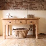 Rustic workshop furniture