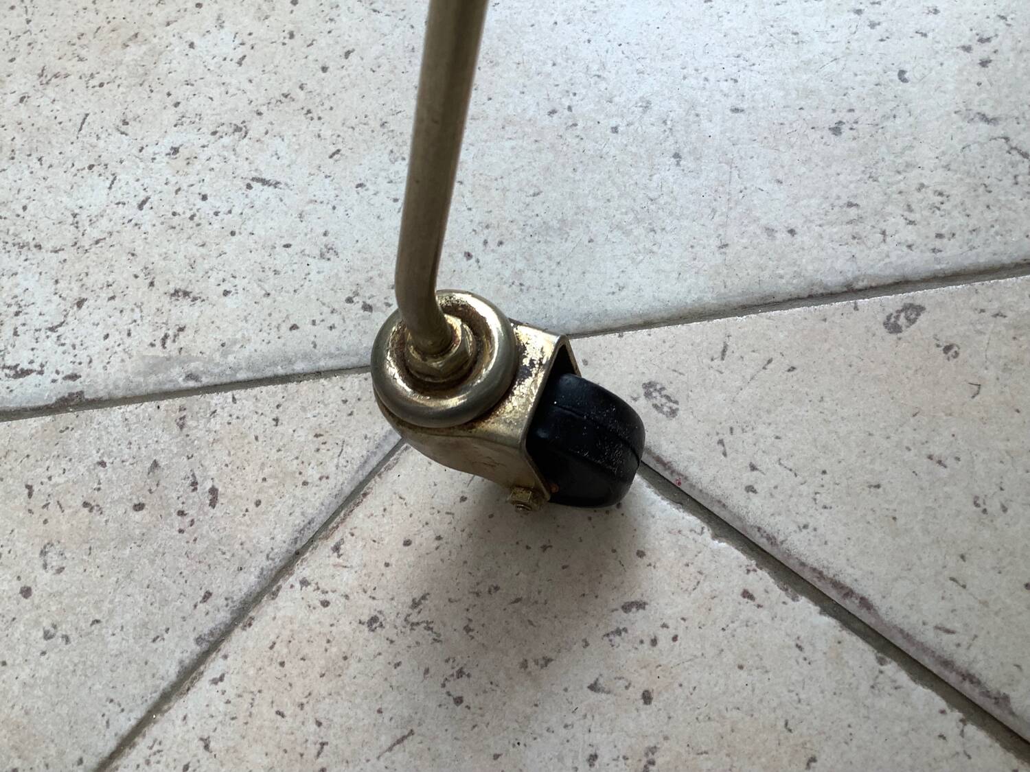 Coffee table with vinyl magazine holder 1960s