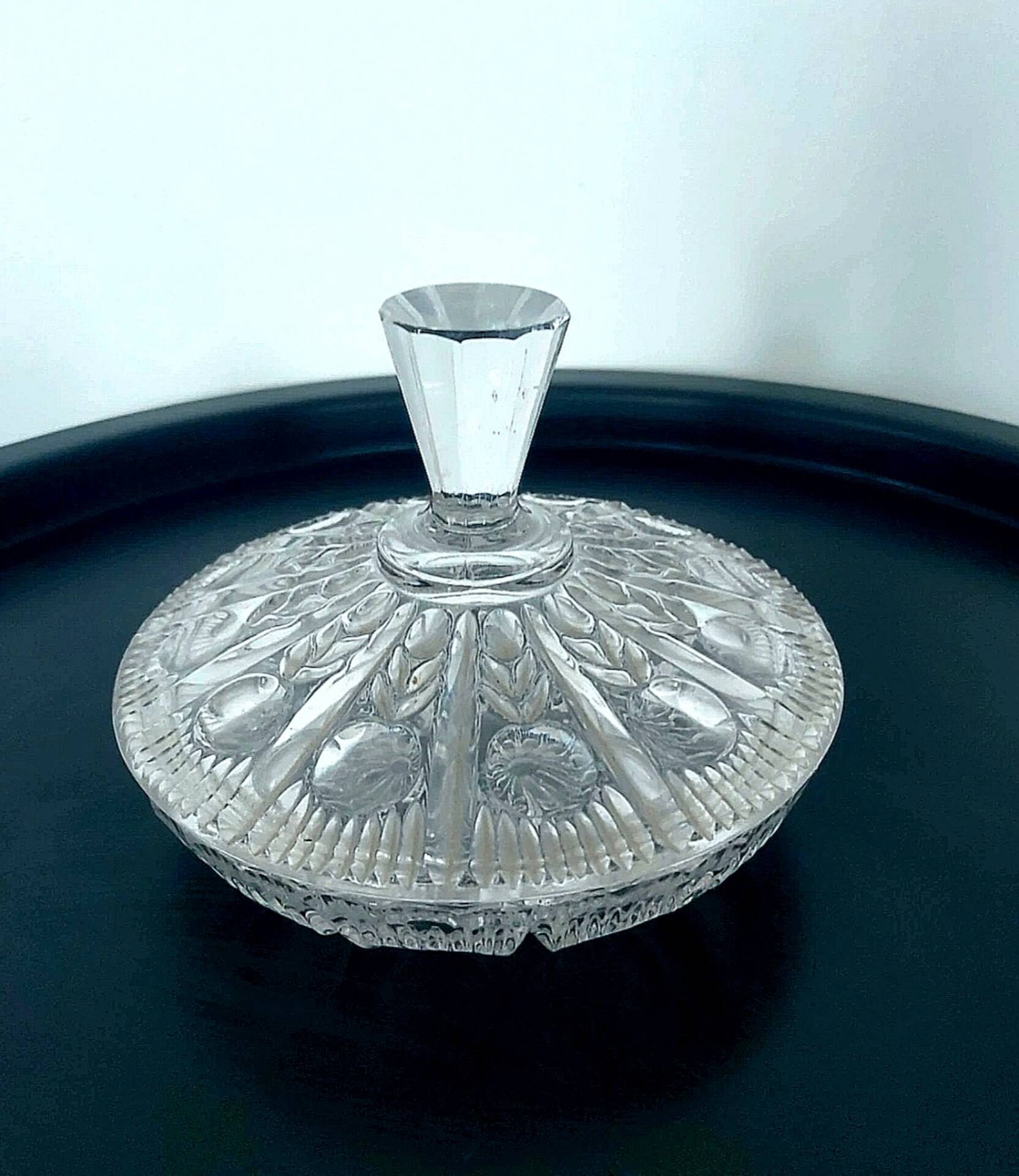 Cut Glass Bonbonnière / Geometric Floral Crystal Decor