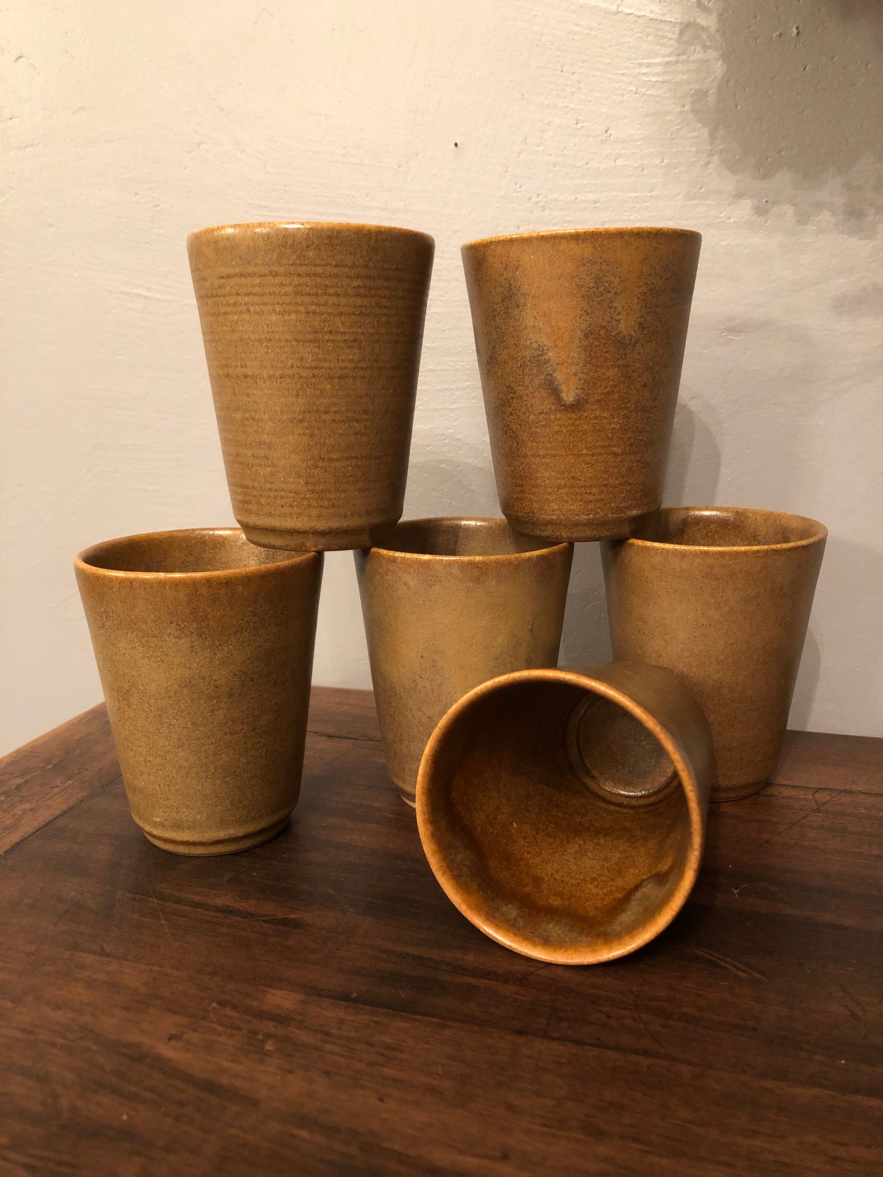 Set of 6 sandstone cups