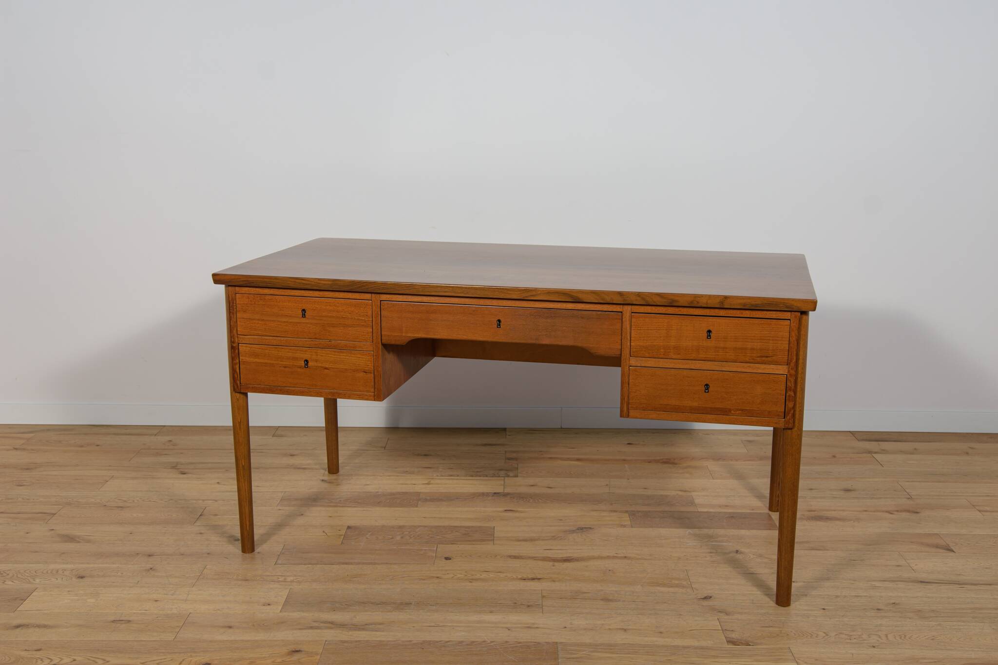Mid-Century Freestanding Teak Desk, Denmark, 1960s