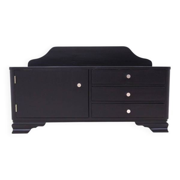 Commode des années 50, Pologne. Après rénovation.