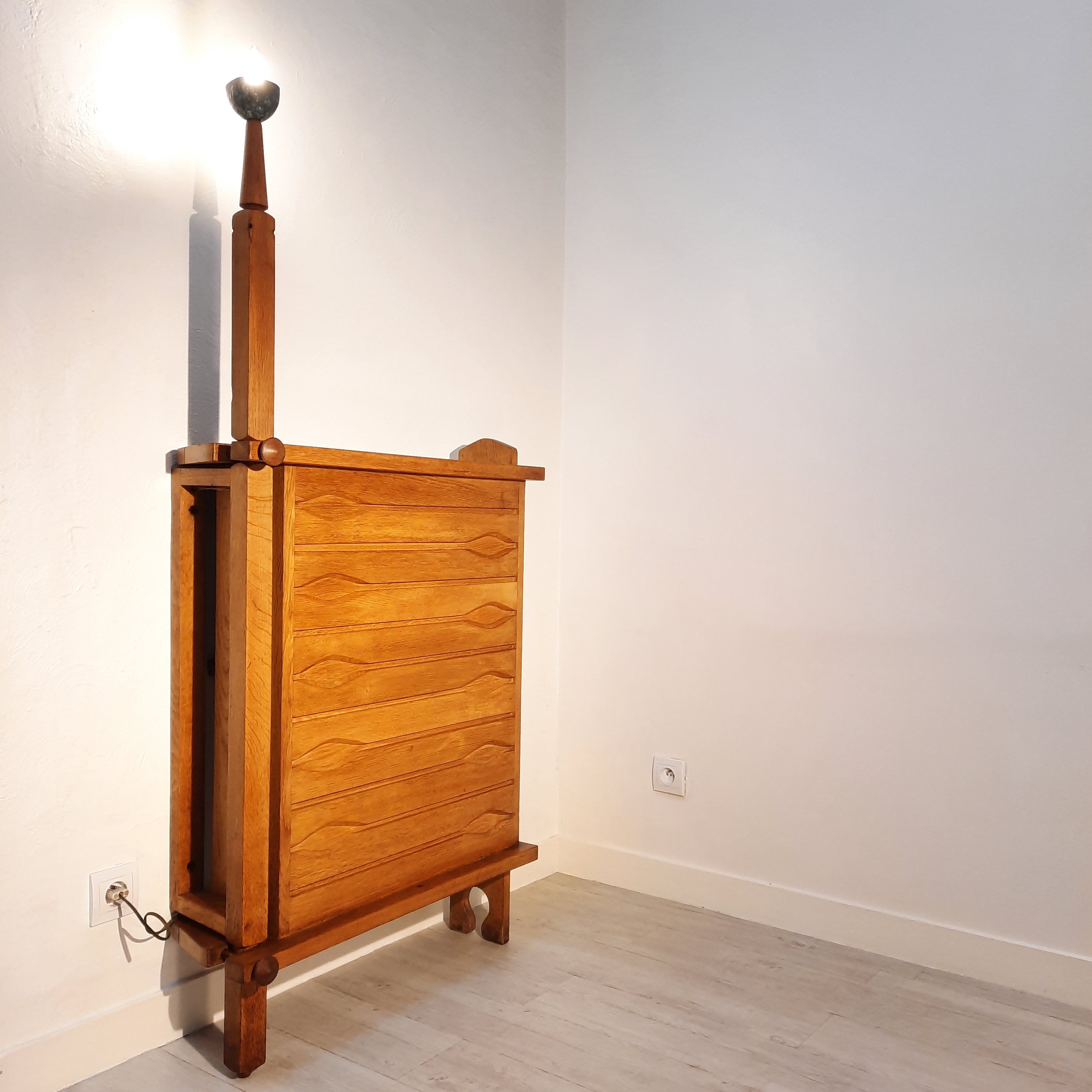 Swivel bar cabinet in oak Guillerme and Chambron for Notre Maison 1970