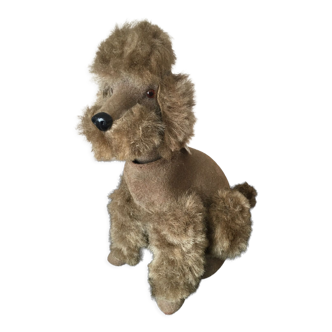 Toy dog with rocking head