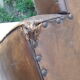 Paire de fauteuils club en cuir marron