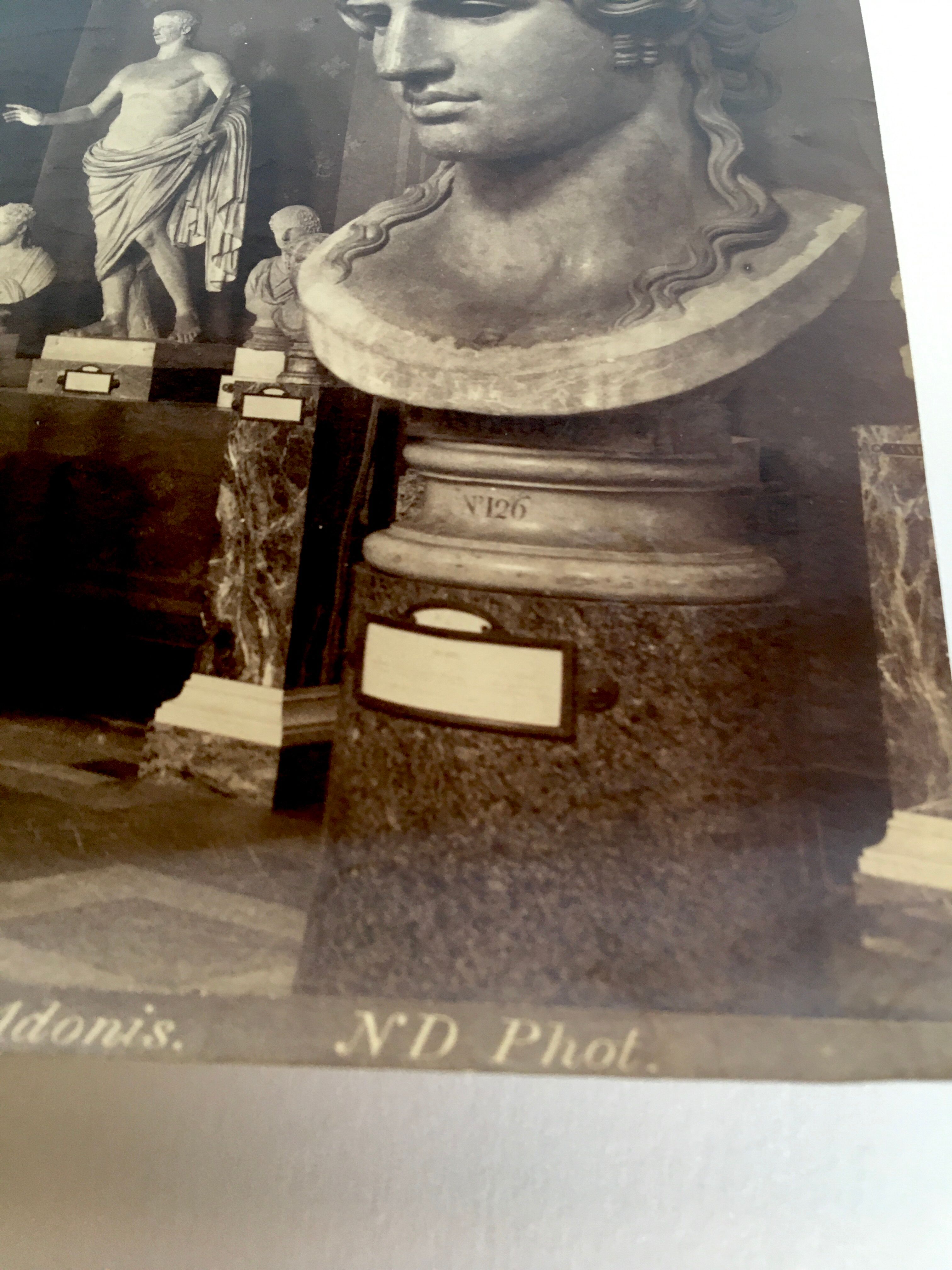 Photo 1900 of the Louvre Museum