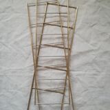 Wall shelf