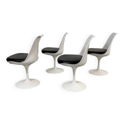 4 chaises pivotantes Eero Saarinen par Knoll