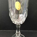 6 assorted crystal wine glasses