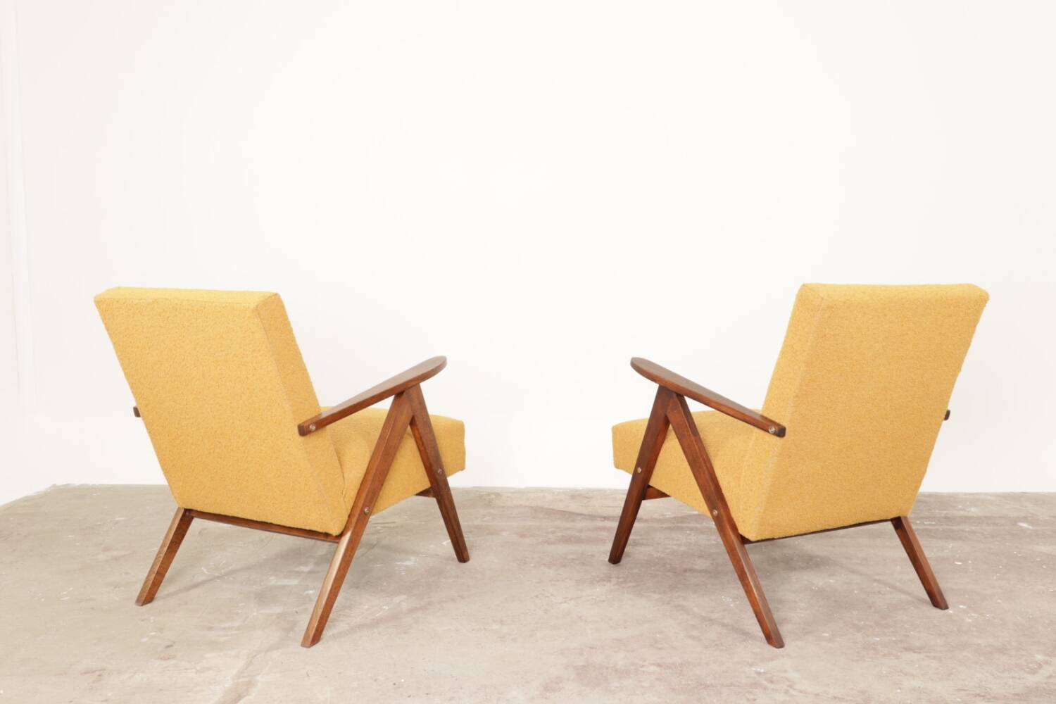 Vintage armchair, mustard yellow, curly zigzag pattern, set of 2