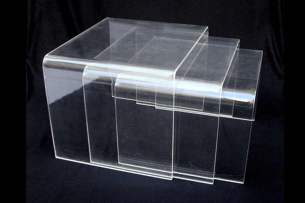 Pull-out coffee tables 1970 in plexiglass