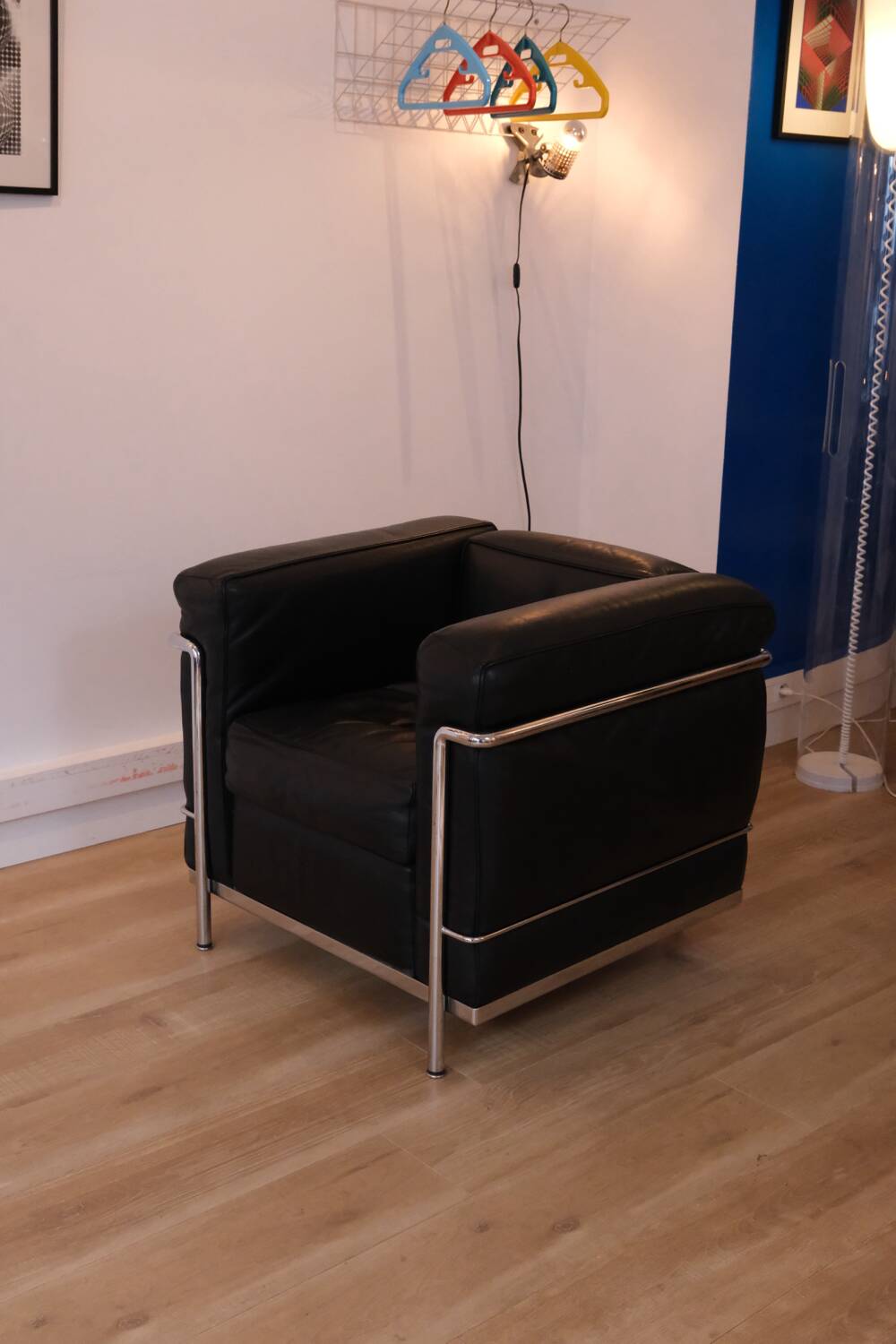 "LC2" armchair by Le Corbusier, Charlotte Perriand for Cassina