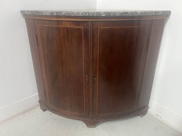 Meuble de coin en demi lune de style Louis XVI XIX Siècle