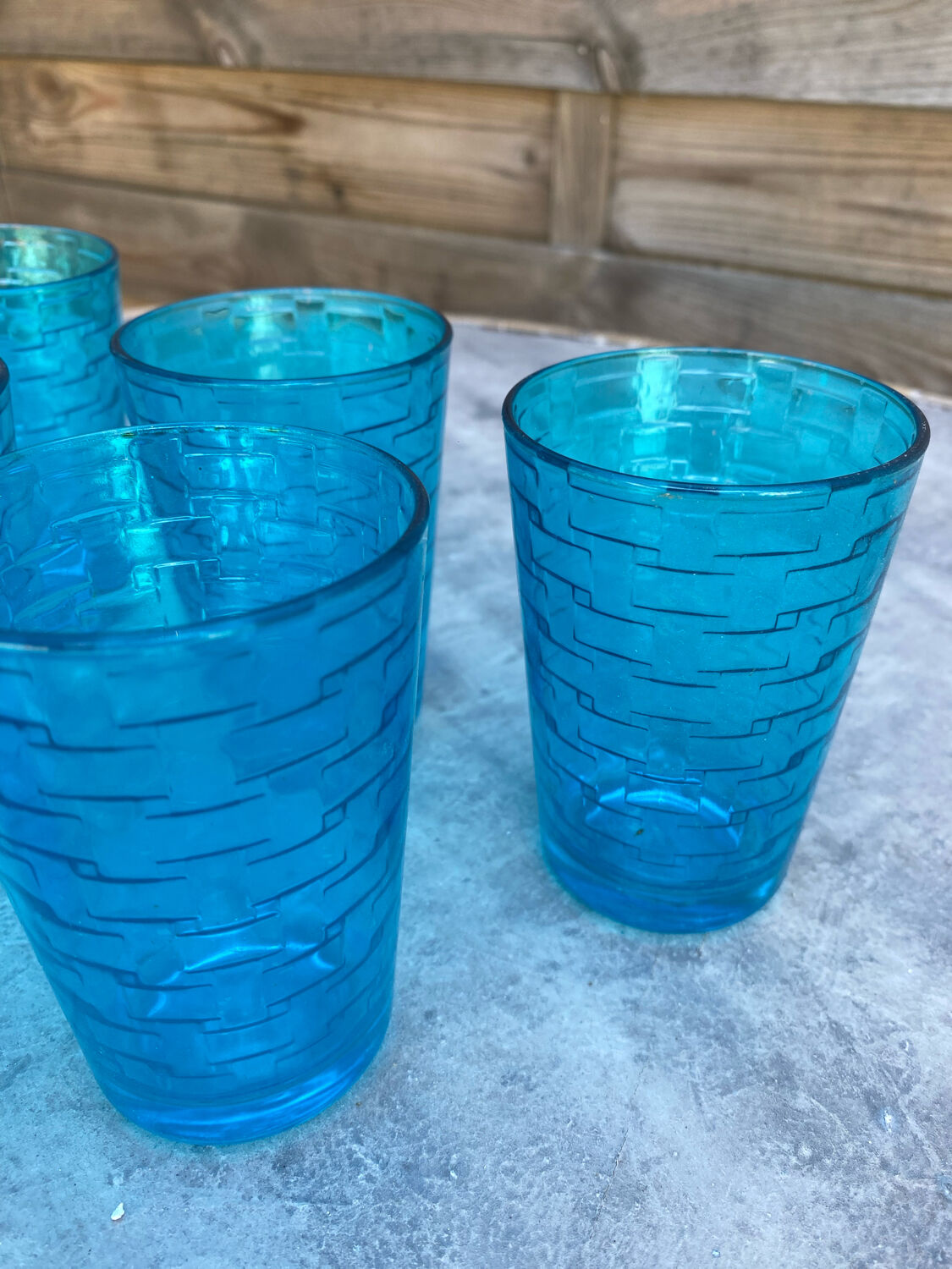 Series of 6 blue glasses