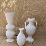 Trio de vases blancs