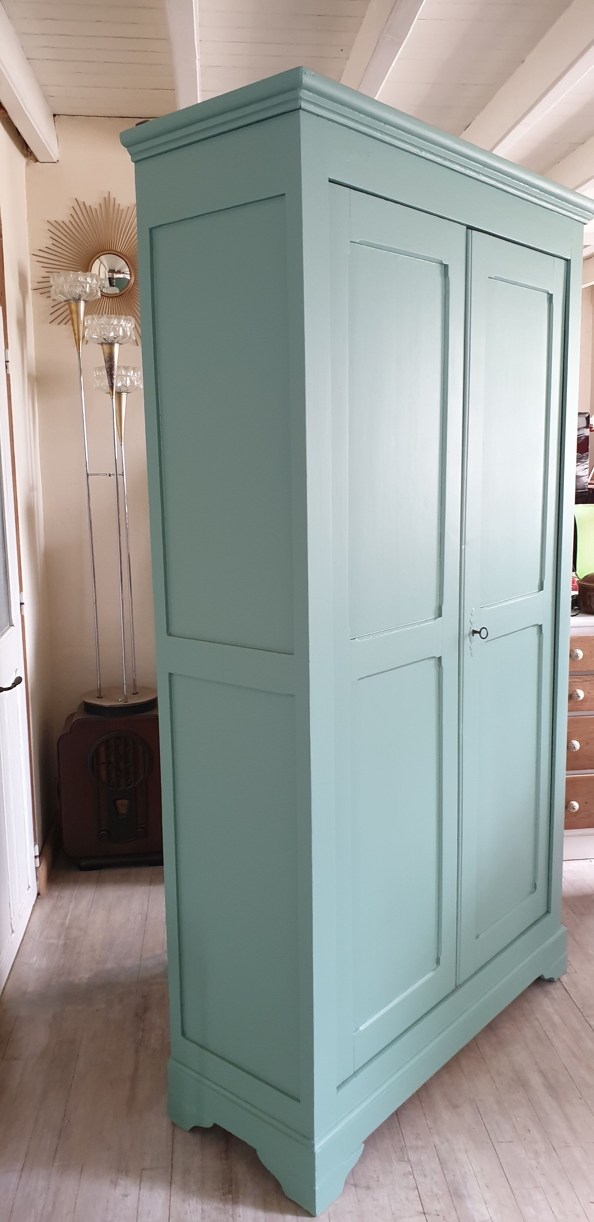 Green grey cabinet