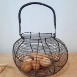 Panier en métal ancien
