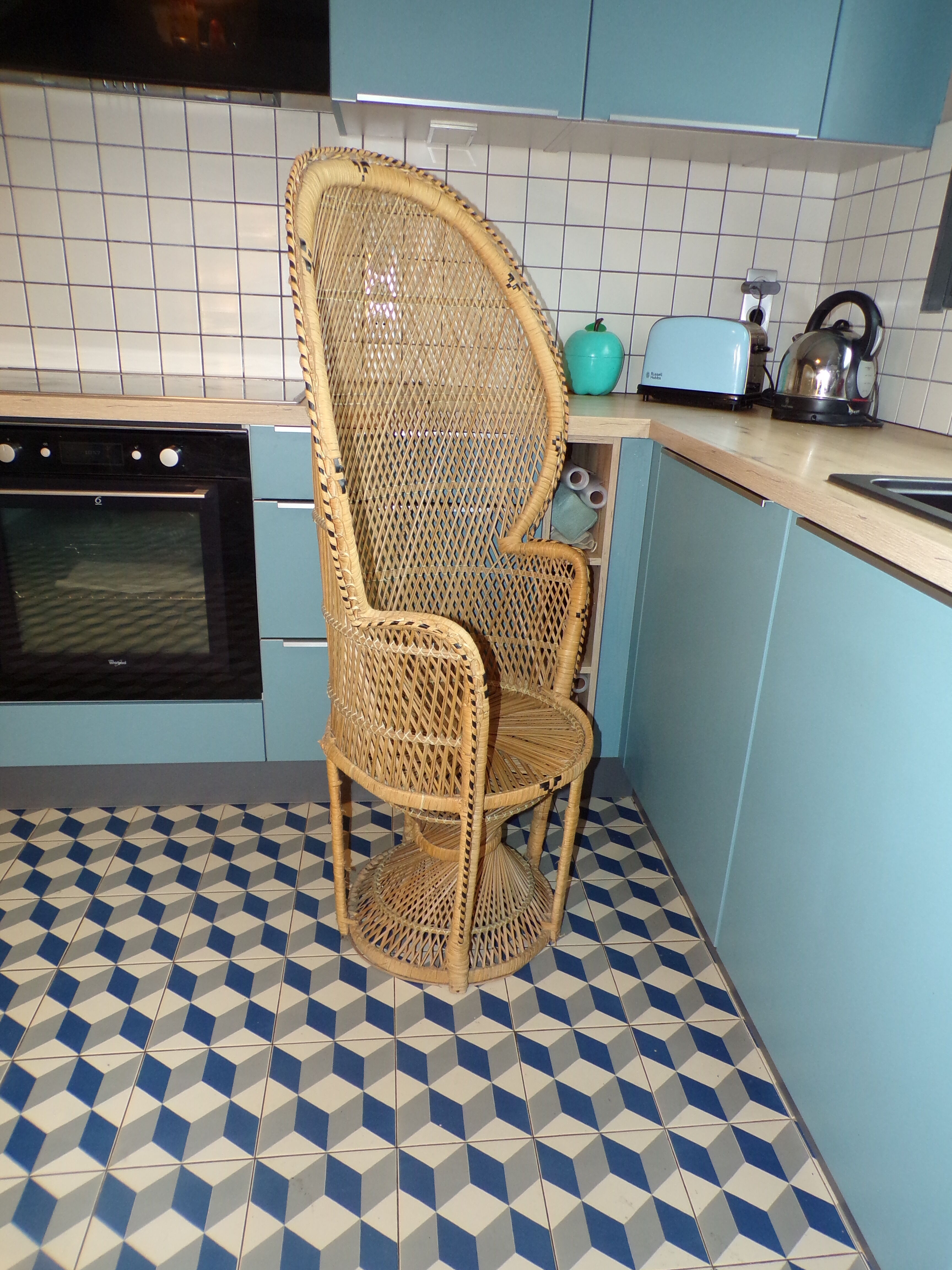 Emmanuelle vintage armchair