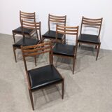 Suite de six élégantes chaises scandinaves