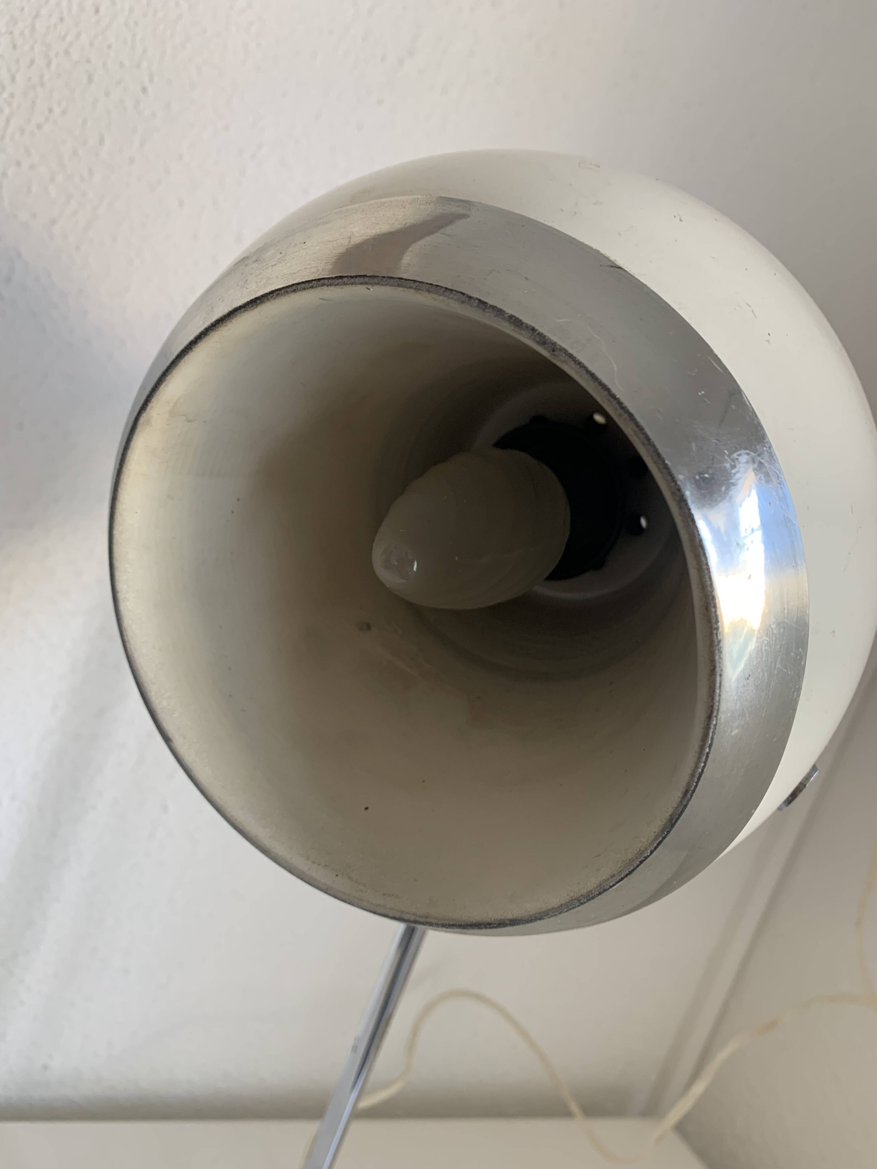 Large vintage 1960 white eyeball mid-century desk lamp - 44 cm