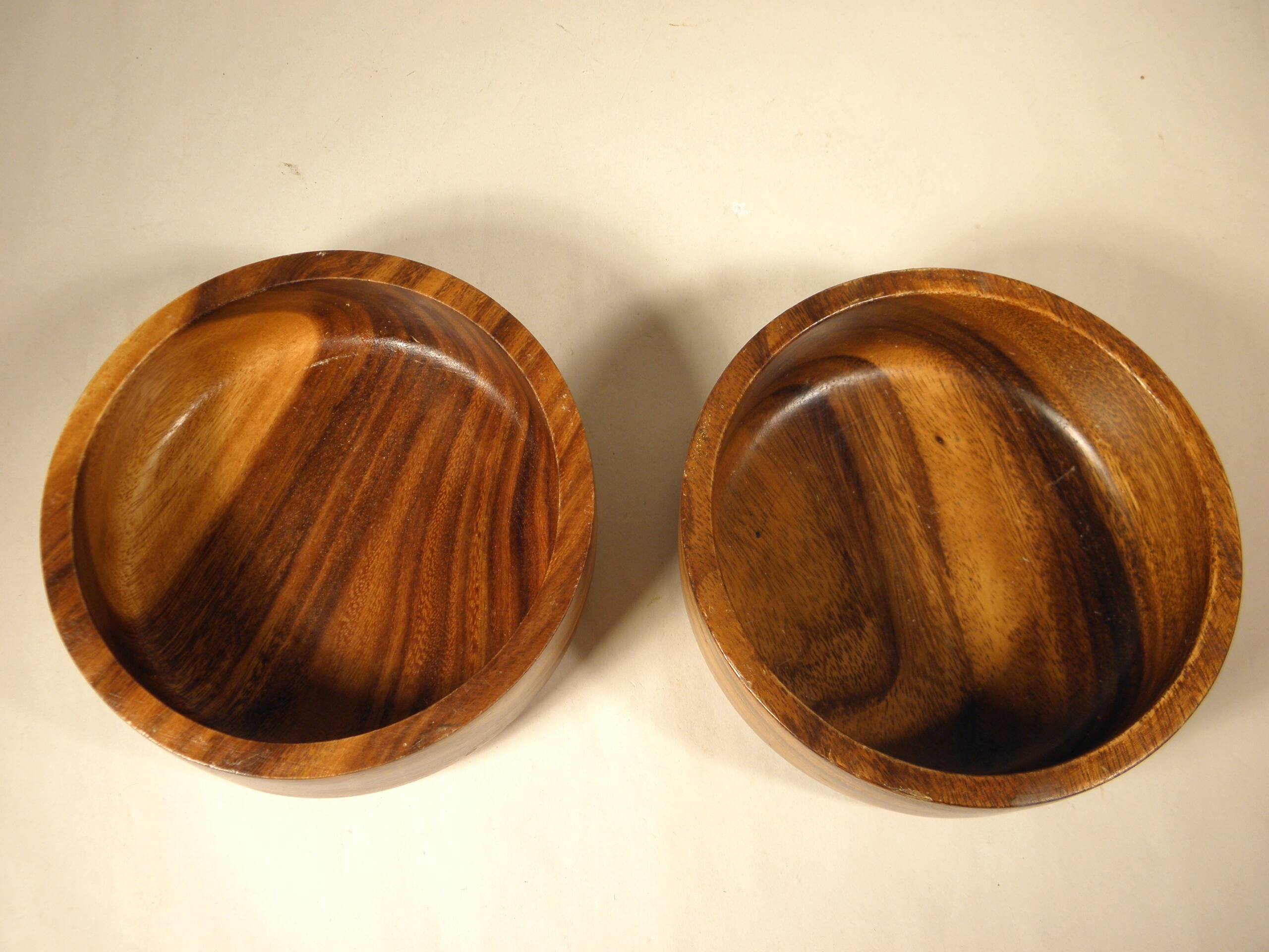 Two wooden bowls 15 cm