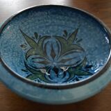 Blue ceramic cup with Corsica Pigna pattern