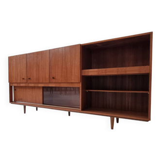 Tableau central du milieu du siècle