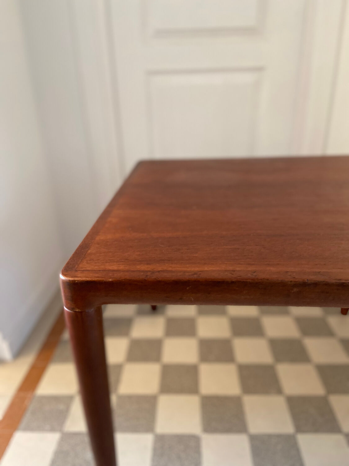 Scandinavian coffee table