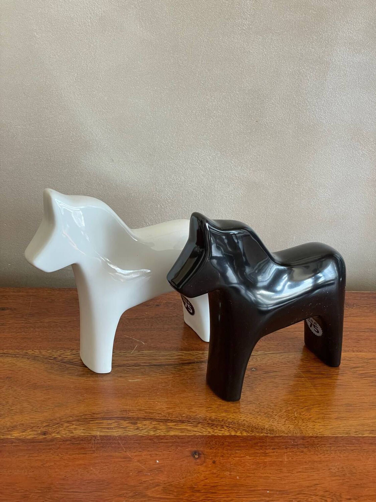 Dala Horse Duo