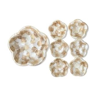 Mother-of-pearl ensemble