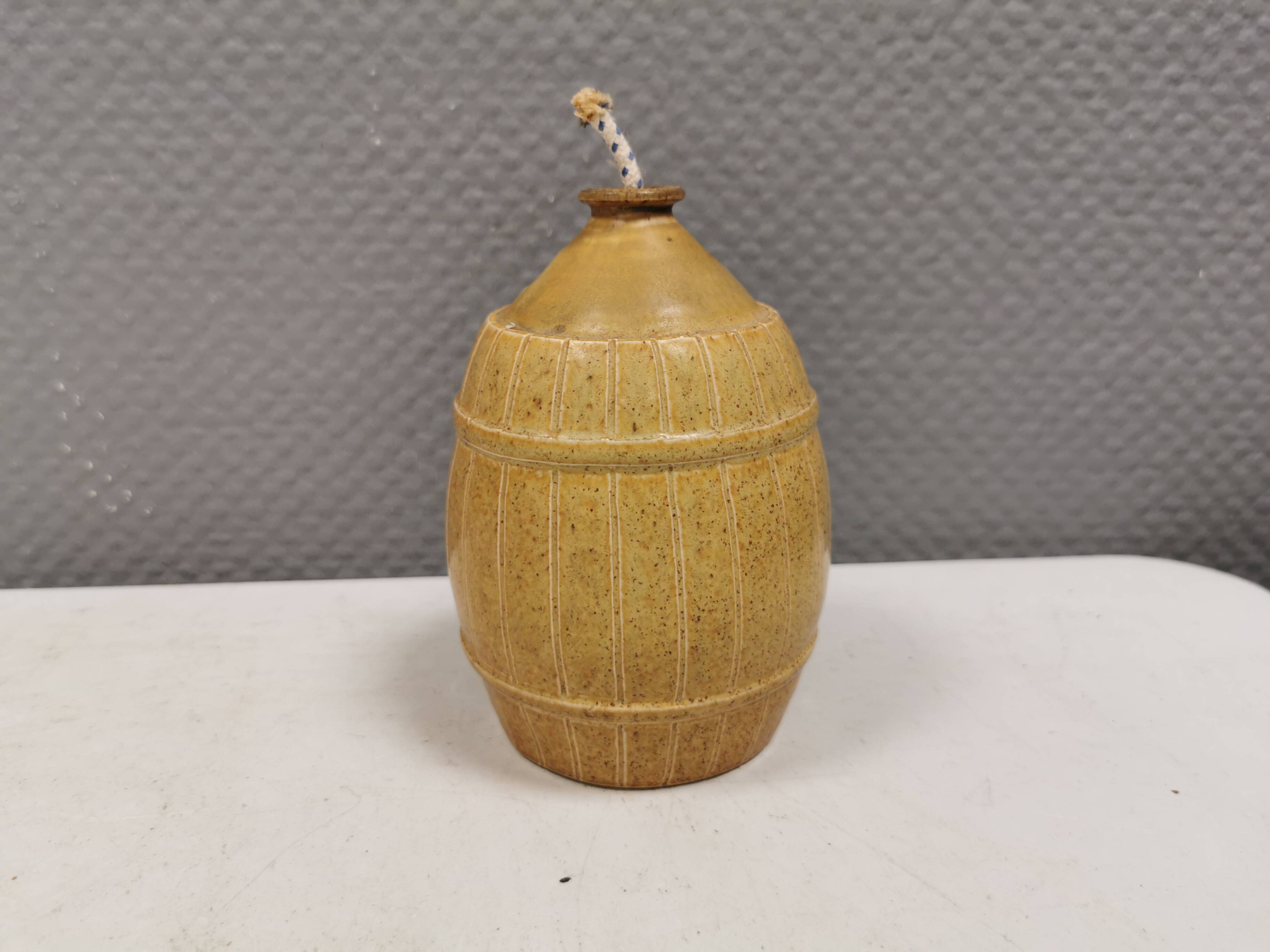 Small, attractive ceramic candlestick from the 1970s, Denmark.