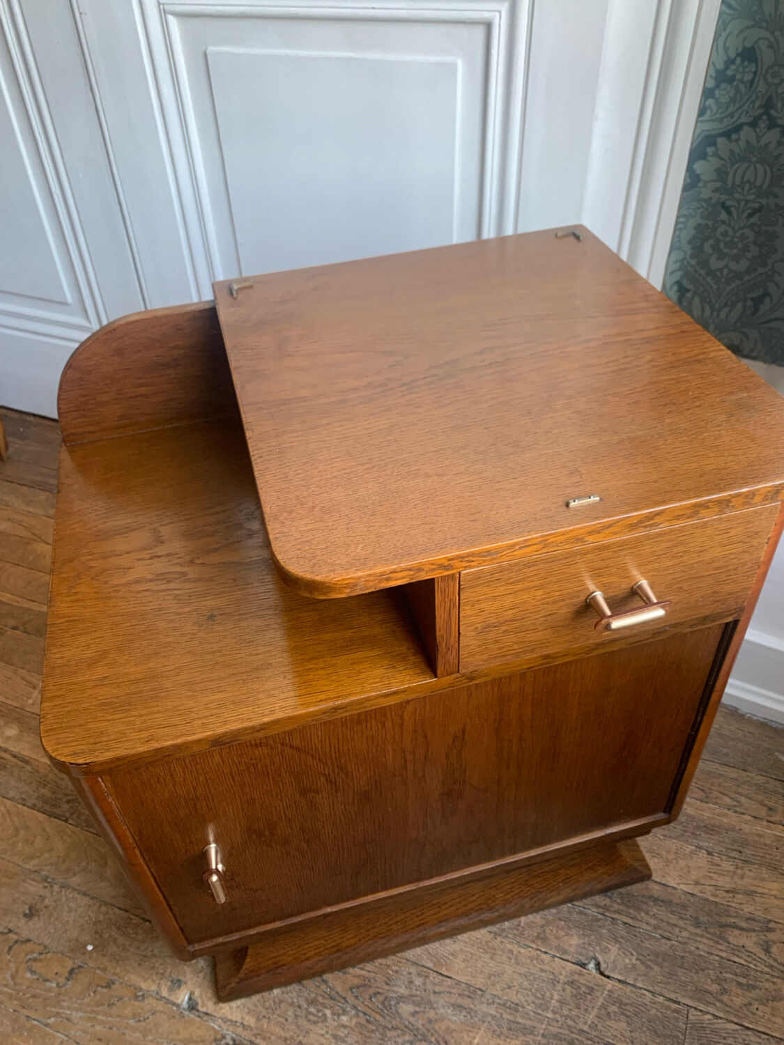 Art Deco side table