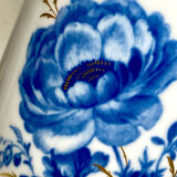 Meissan porcelain vase