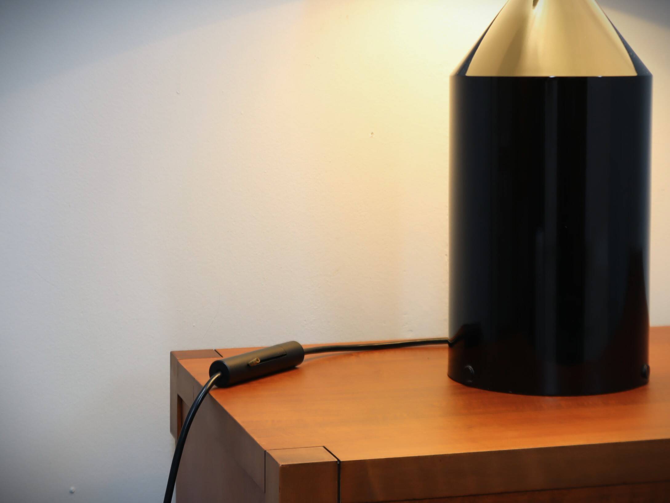Lampe de table Oluce Atollo 233 Vico Magistretti grande version précoce des années 1980