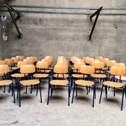 Stackable school chair 32