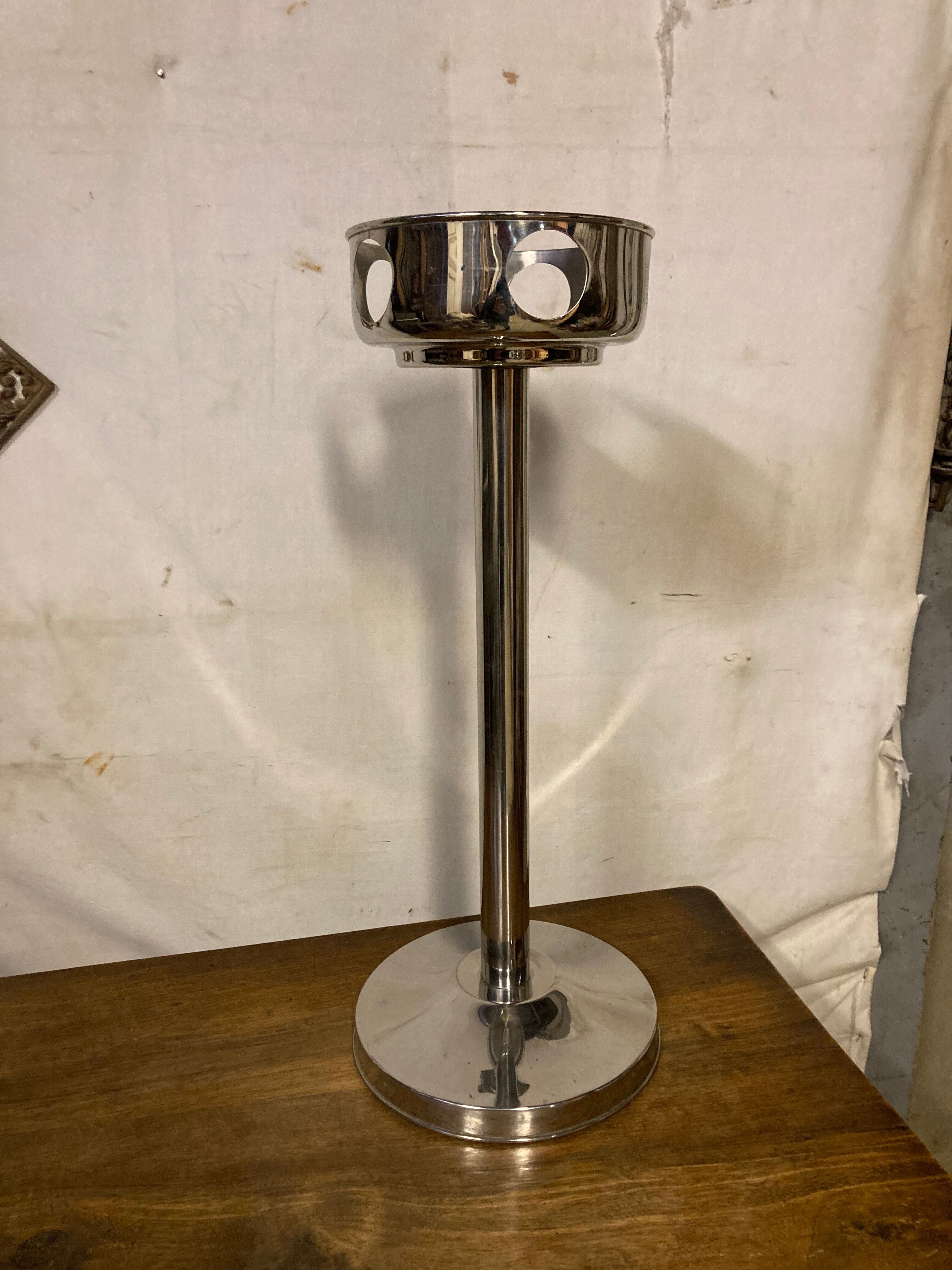 Champagne chrome metal bucket holder