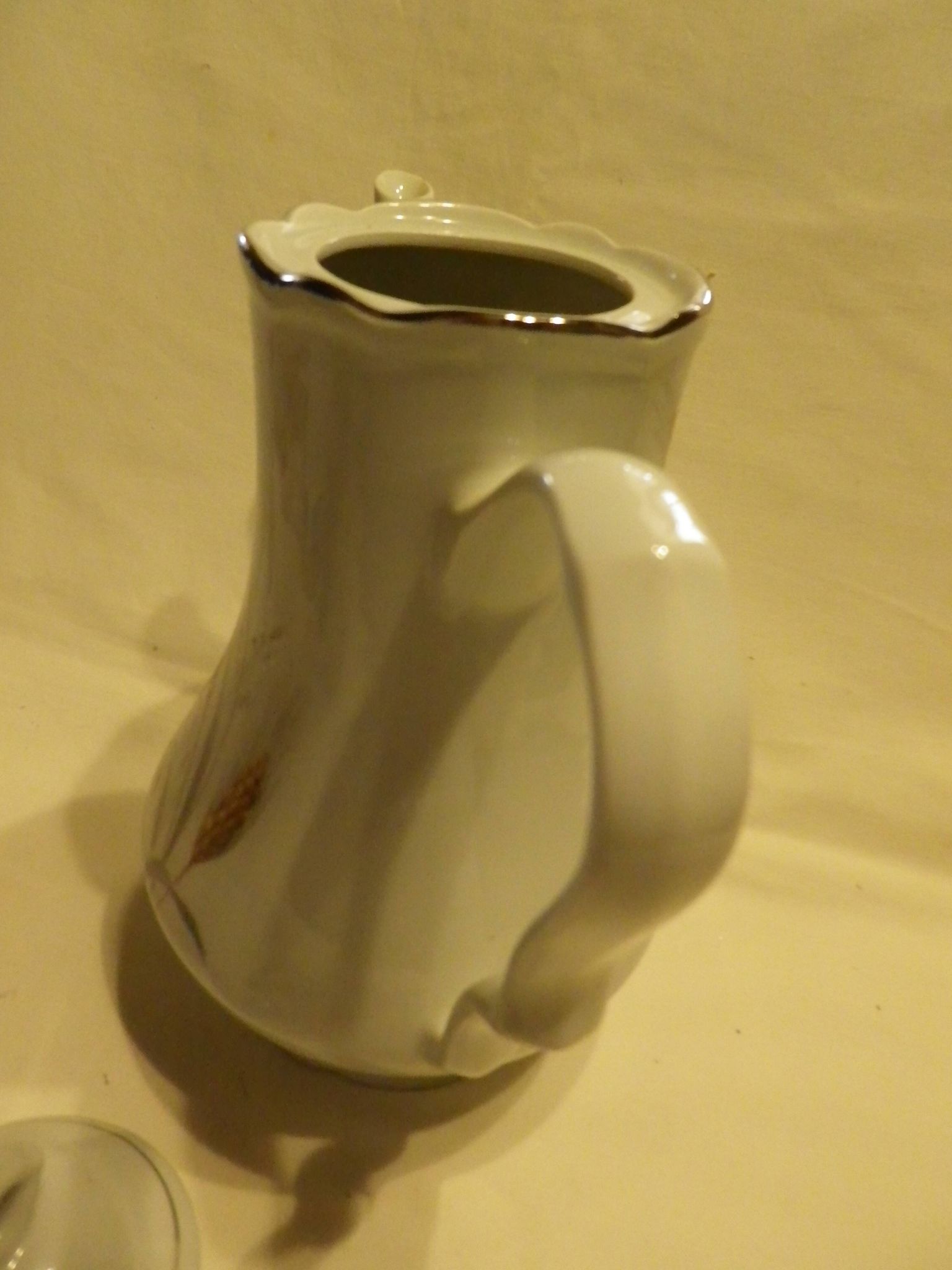 Deshoulières jug