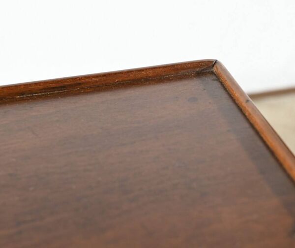 Table en acajou de Cuba, époque Directoire, début XIXème