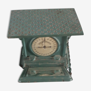 Old scale