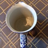 Jug in English porcelain