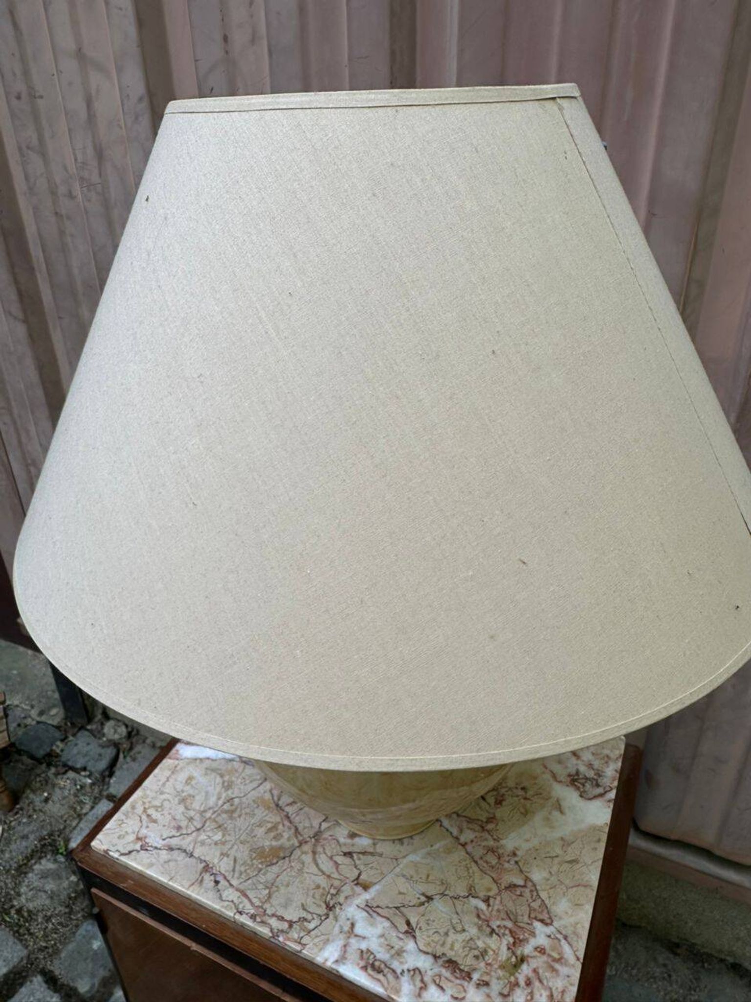 Vintage table lamp in yellow ceramic Nil LPE PM France
