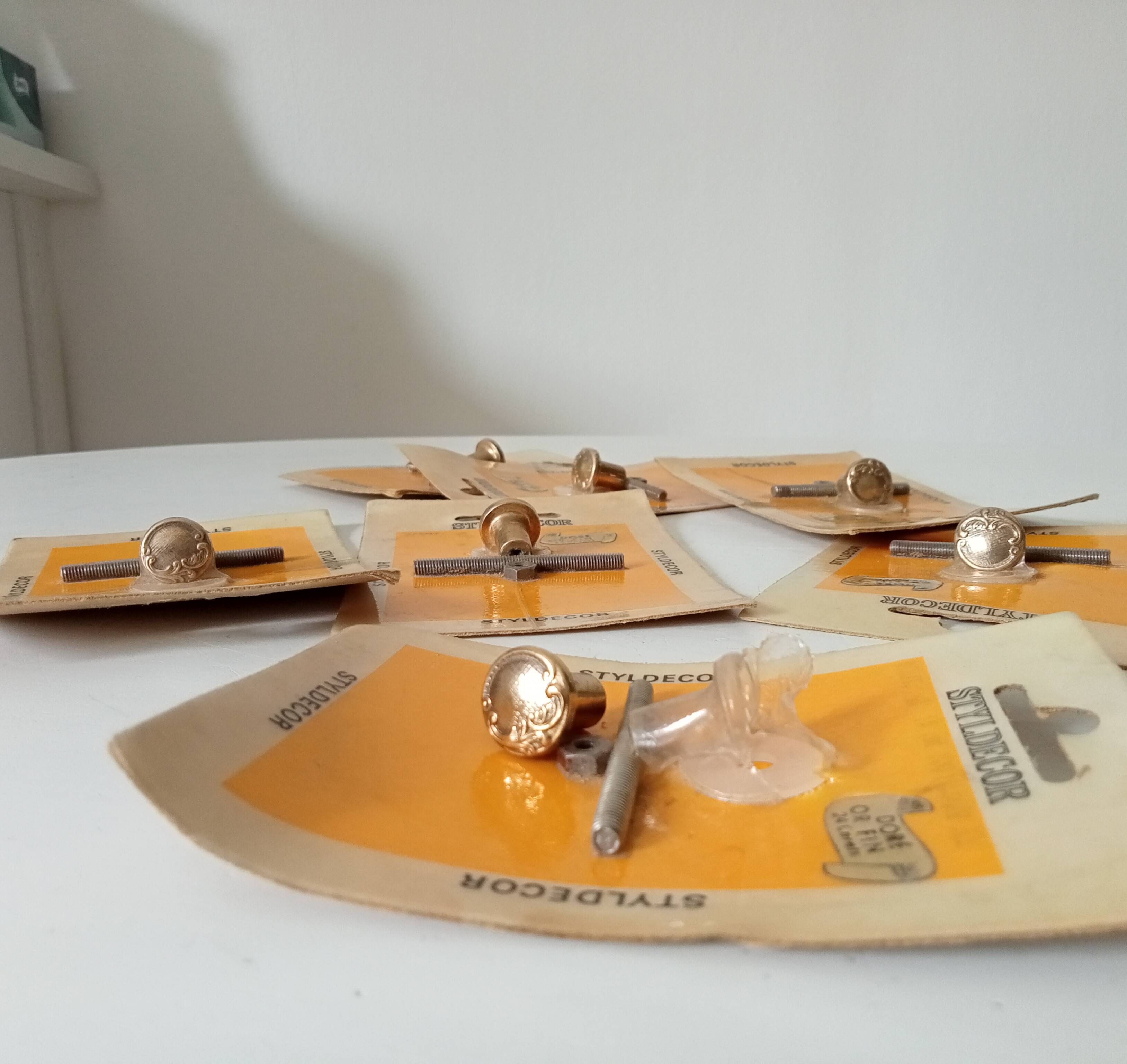 Antique furniture knob gilded with fine gold