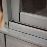 Furniture keeps eating - Craft - Vaisselier - Library