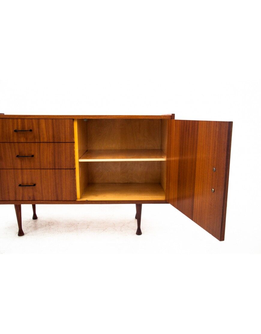 Commode, Pologne, années 1960. Après rénovation.
