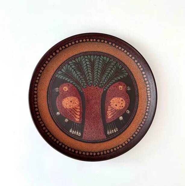 Vintage wall plates by KMK | hand-painted ceramics – cottage style