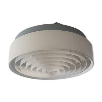 Ceiling by Louis Poulsen