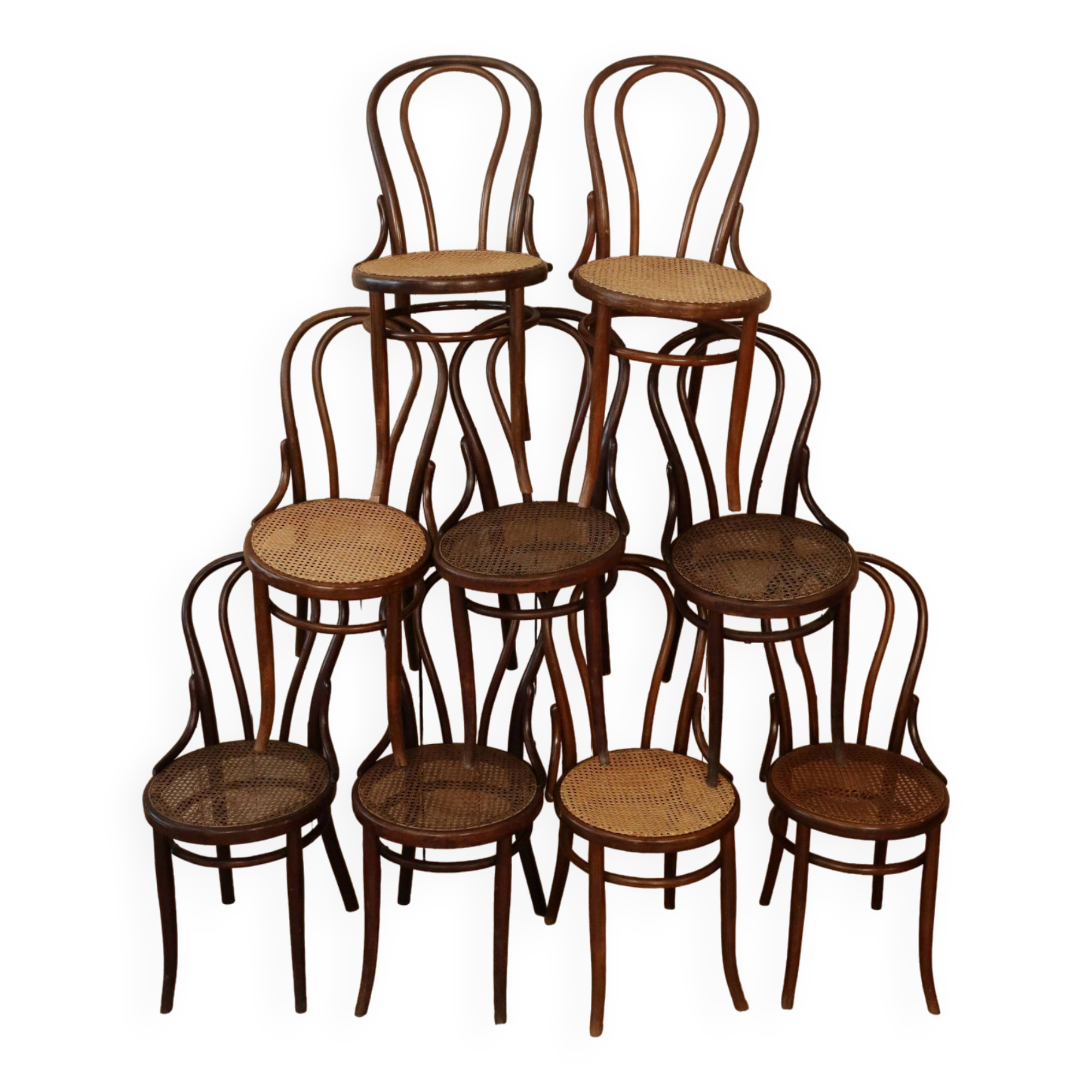 Série de 12 chaises bistrot fischel n18