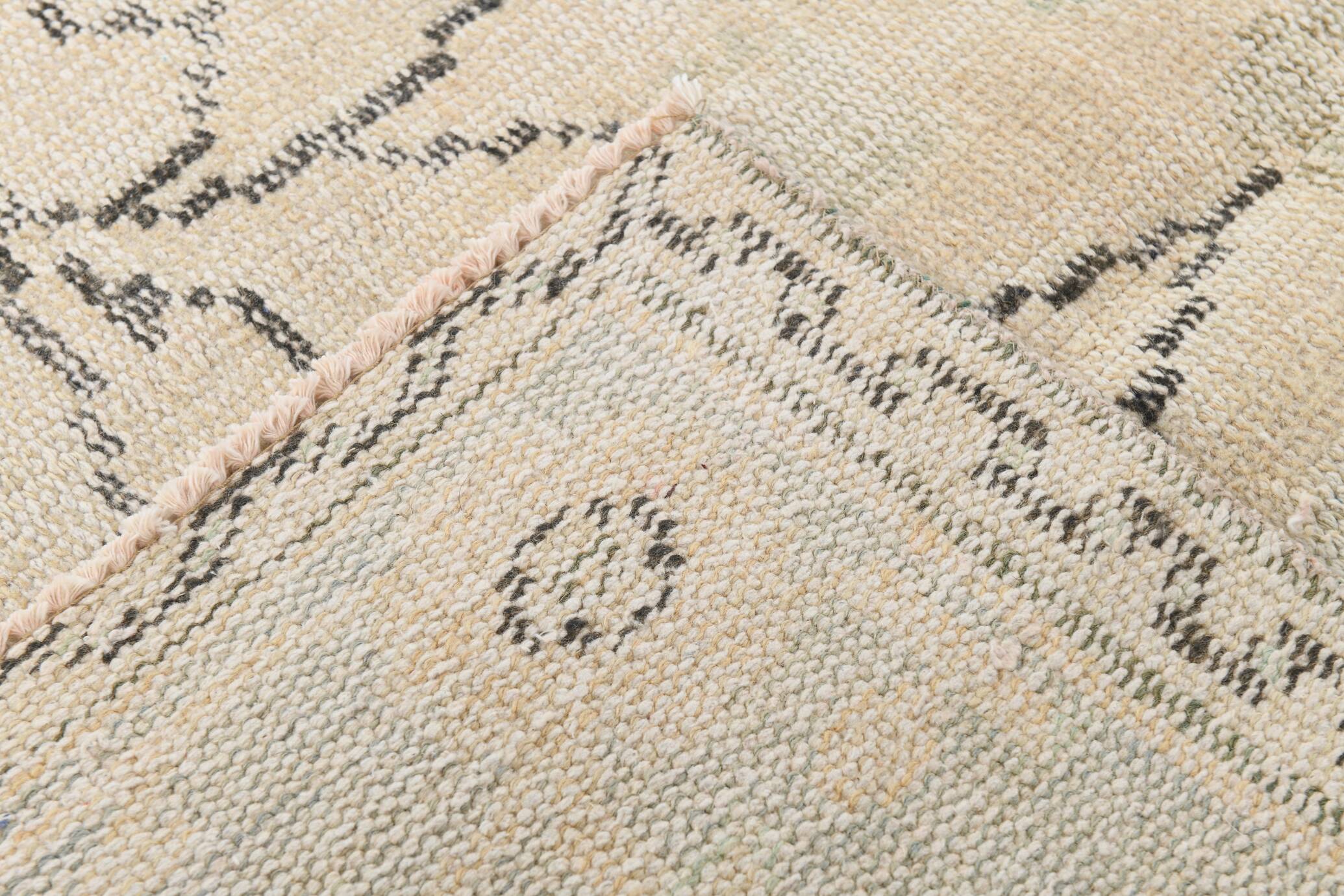 Turkish Area Rug, 195x298Cm