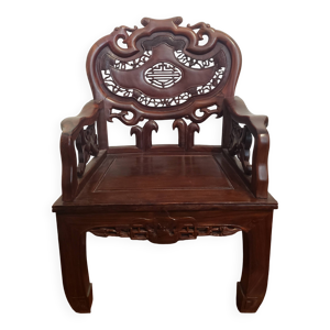Fauteuil vietnamien sculpté - massif
