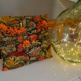 Coral pattern cushion 80s